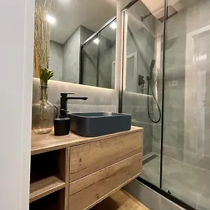 Apartmán Luxusní Nově Zrekonstruovaný Apartmán 2kk - 47m2 - Centrum, Ostrava